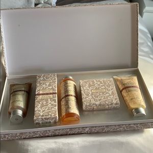 L’occitane set